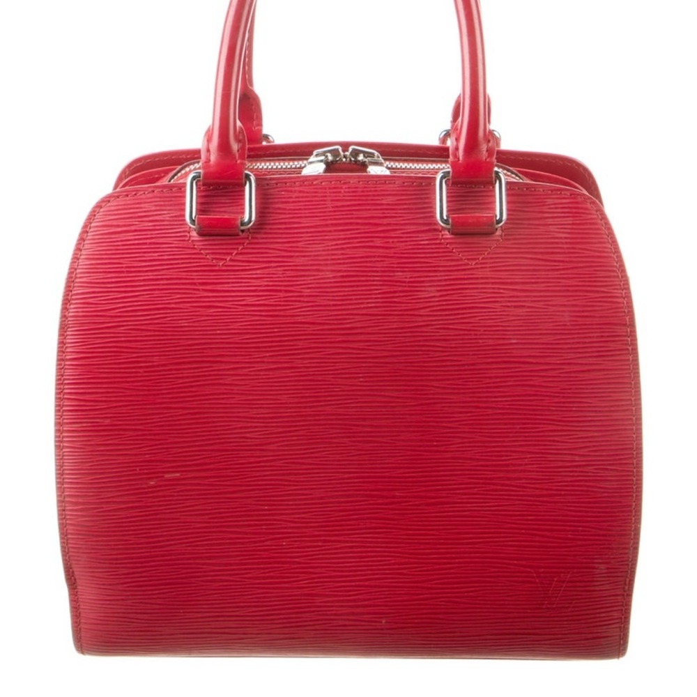 Adorbs 🥰 Louis Vuitton Hand Bag